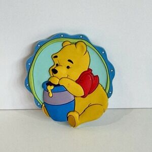 Disney‎ Winnie The Pooh Tupperware Magnet